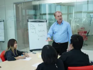 เรียนภาษาอังกฤษกลุ่มเล็ก